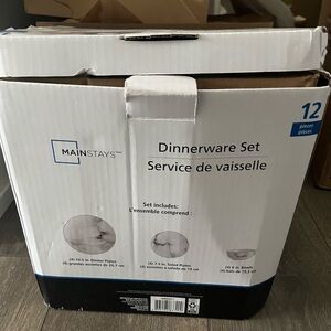 Mainstays Dinnerware Set Never Used Brand New